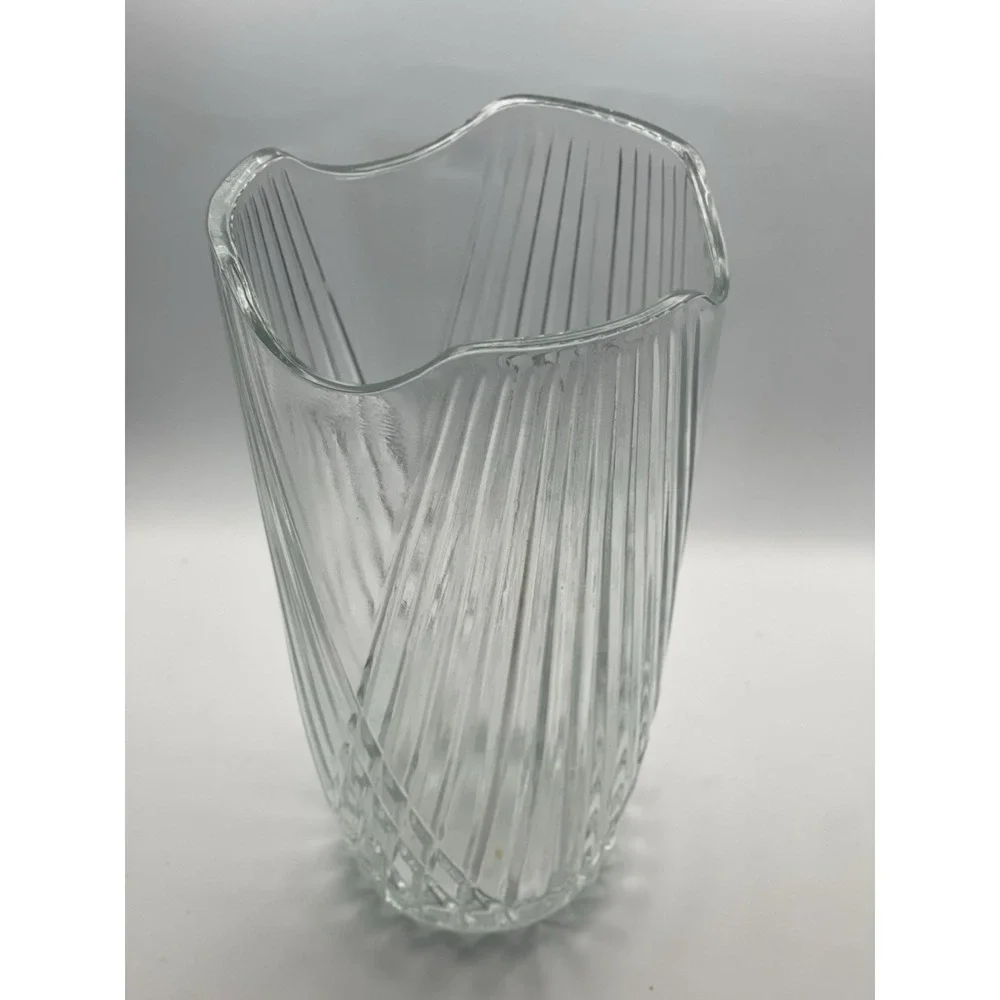 Cristal D'Arques Crystal Vase Clear Ribbed‎ Scalloped Rim Vintage Centerpiece 8